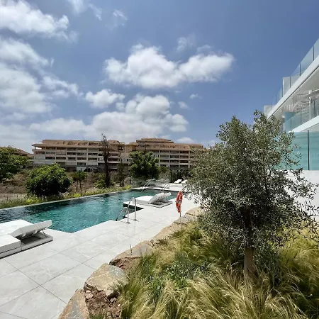 Apartment Higueron Med Two *